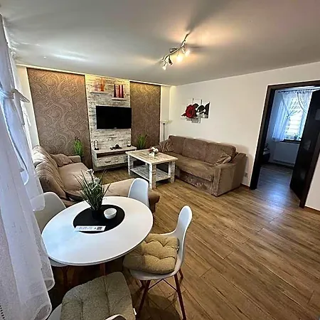 Ostryga Homestay Leba